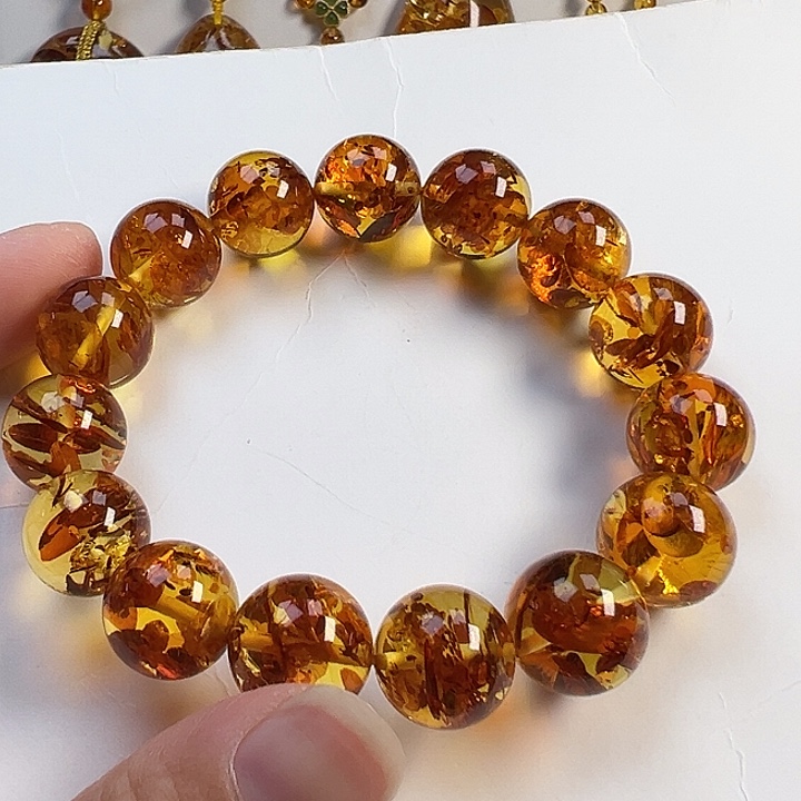 未镶嵌项圈琥珀（花珀）