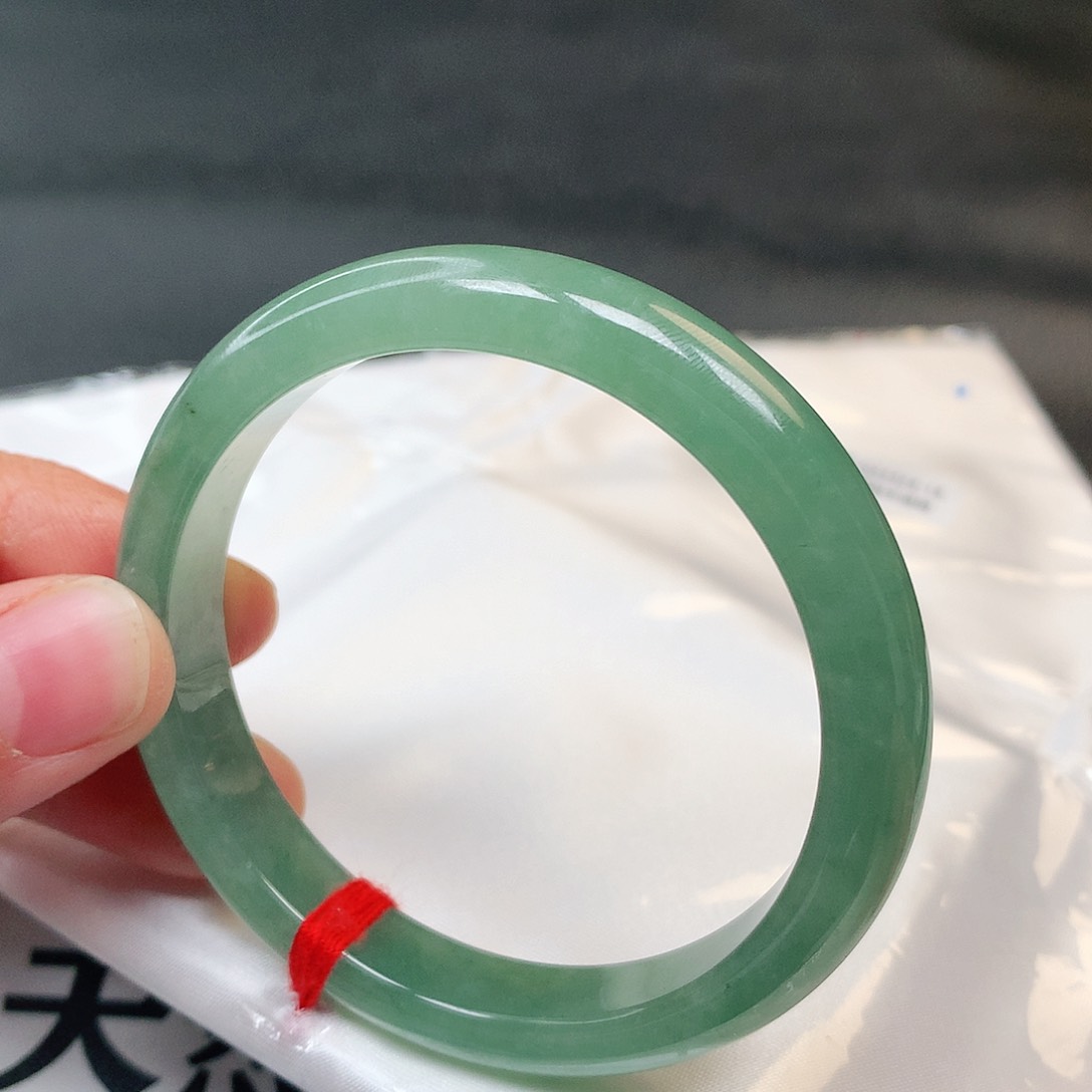 翡翠手镯未镶嵌26号