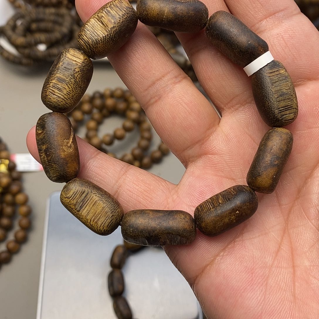 沉香手串留疤单圈13克多样性发一