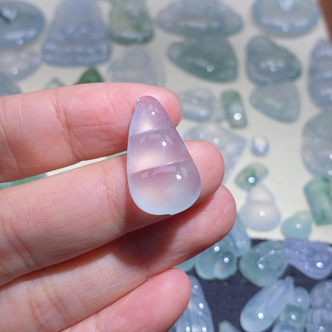 翡翠颈饰未镶嵌天然缅甸翡翠A货