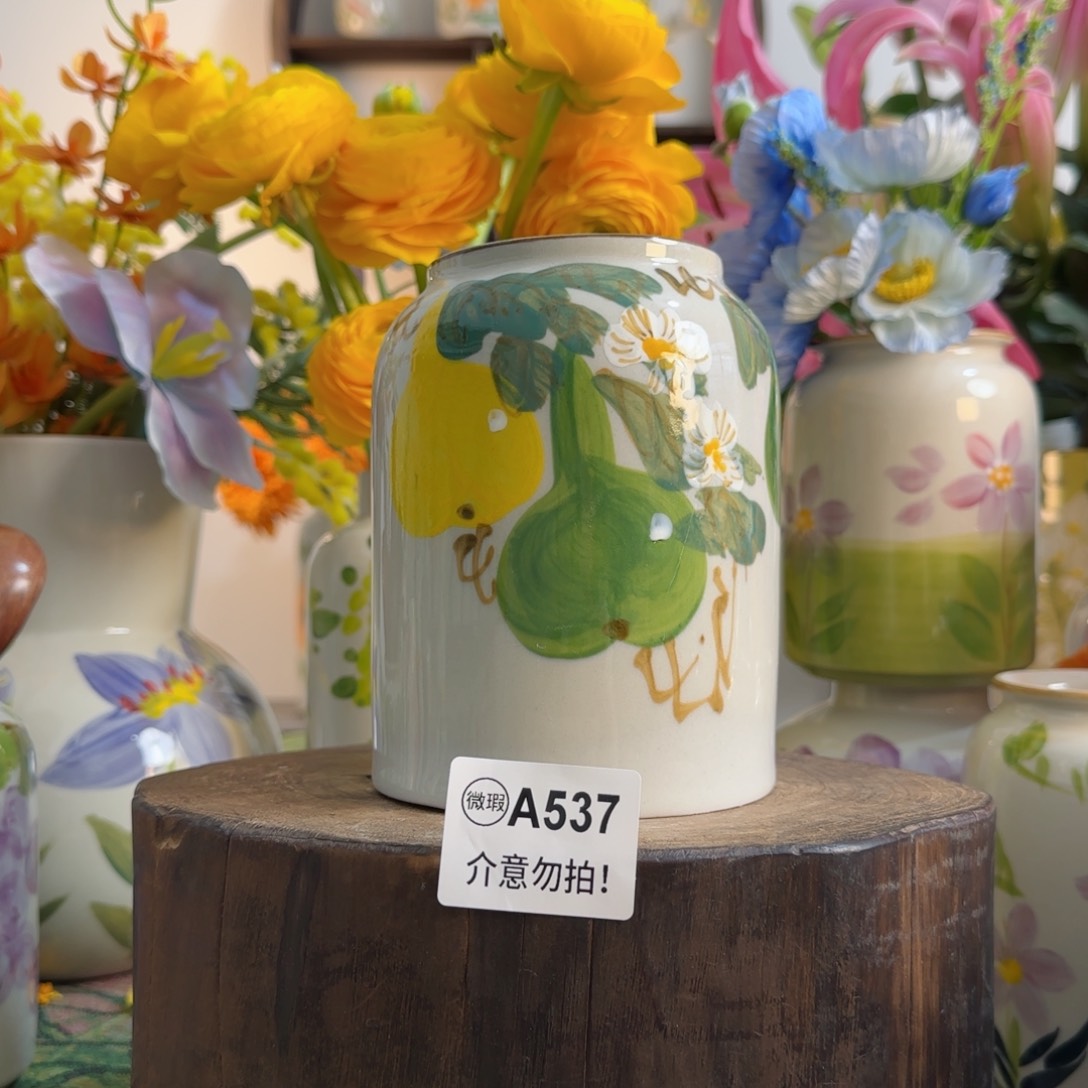 摆件景德镇陶瓷原创手绘小花瓶摆件无孔