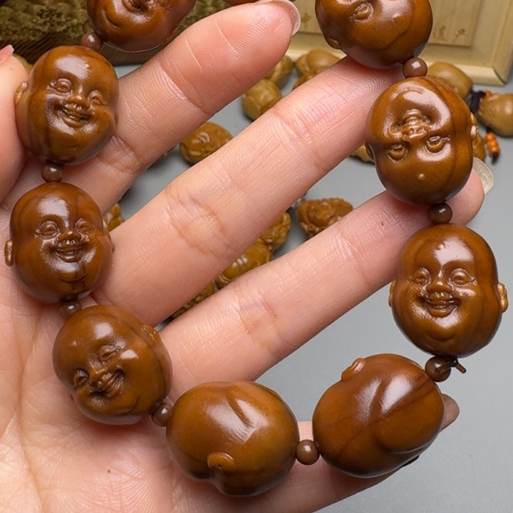 橄榄核手串/手链十分开心