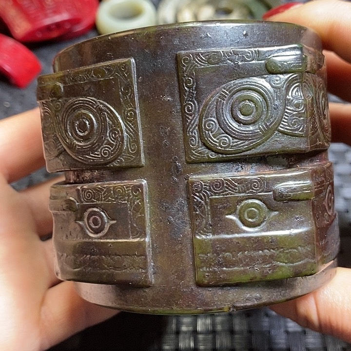 紫金钵盂菩提吊坠