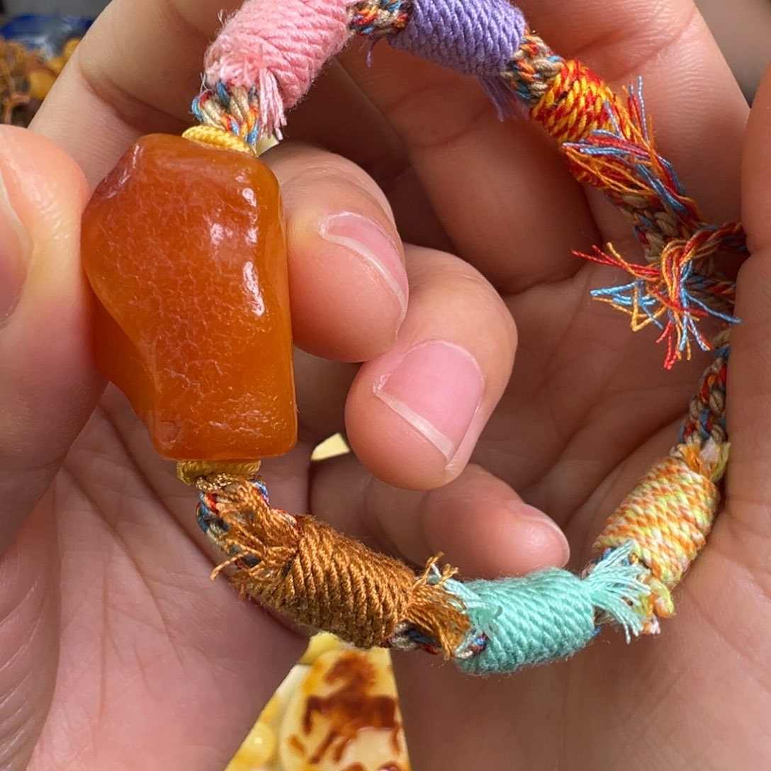 未镶嵌蜜蜡裸石蜜蜡