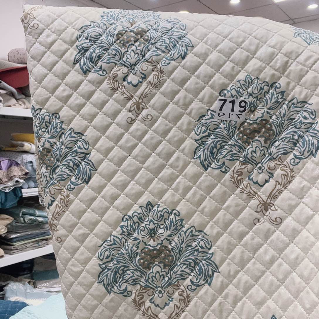 雪尼尔聚酯纤维快乐大本营在这里是