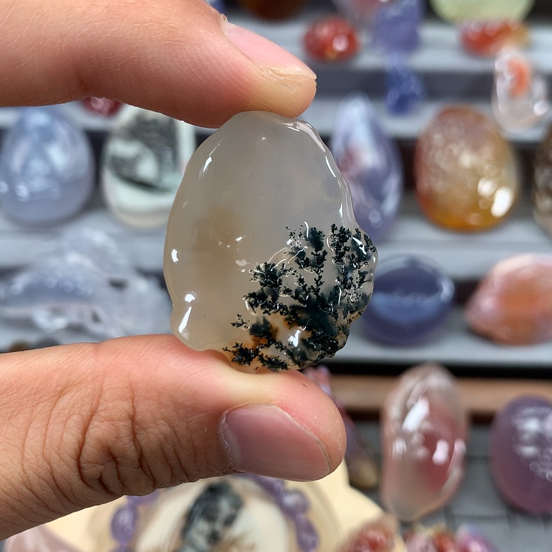 玛瑙/玉髓颈饰未镶嵌