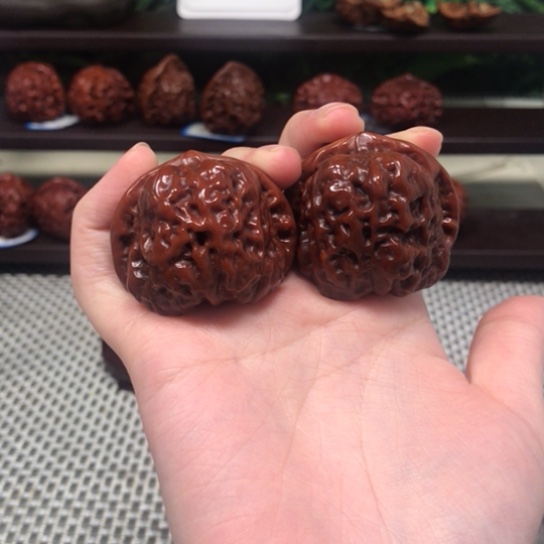 文玩核桃把件蛤蟆头