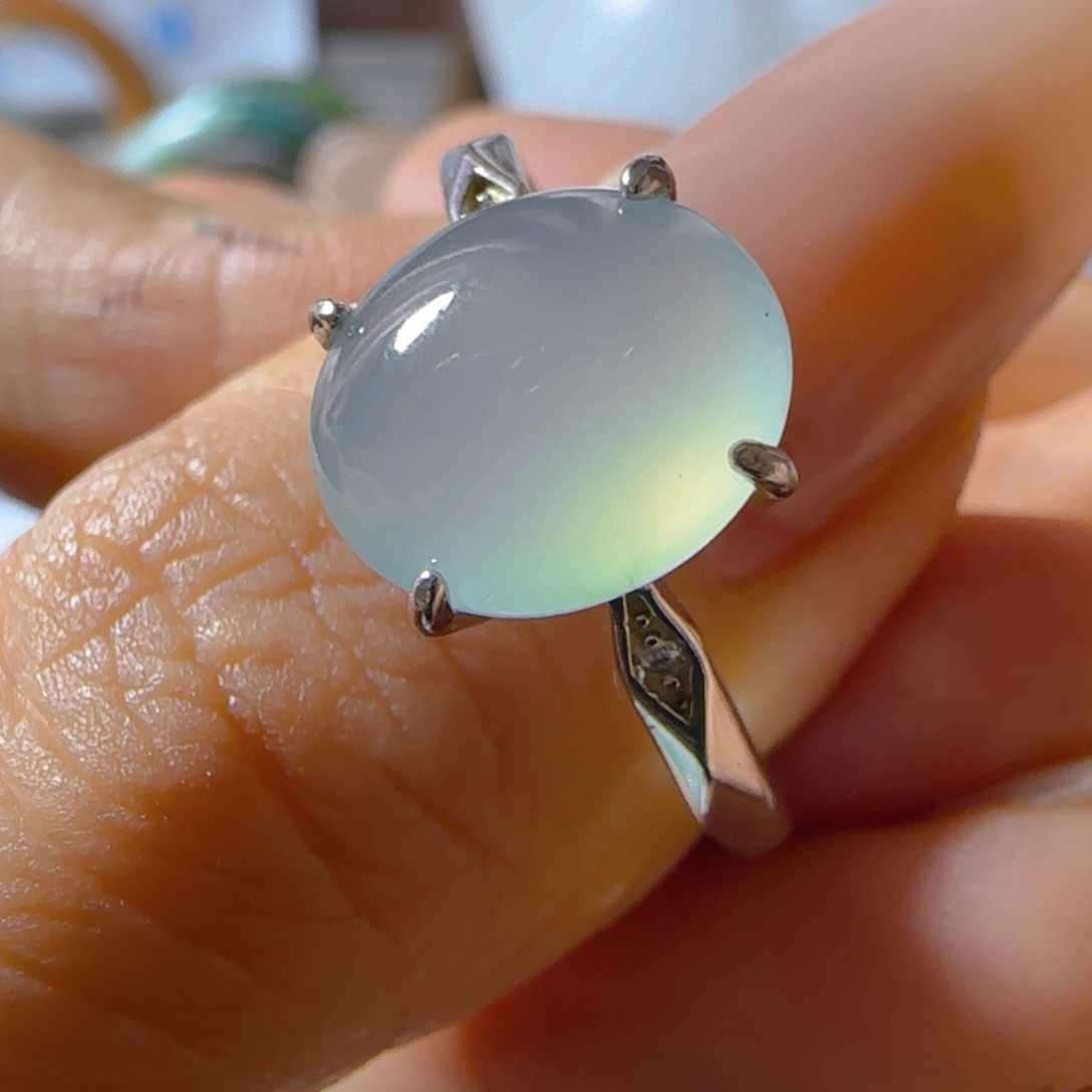 翡翠未镶嵌颈饰翡翠75