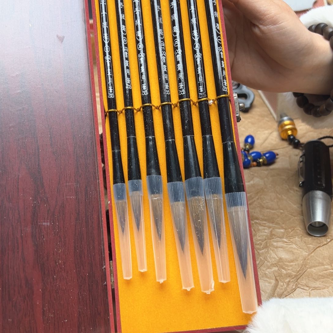 大叶紫檀（黑酸枝木类）