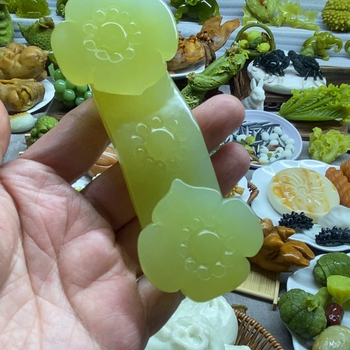 蛇纹石玉未镶嵌珠宝半成品