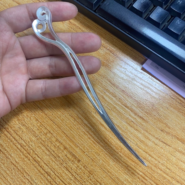 吊坠足银 足银999盘发发簪 19.3克