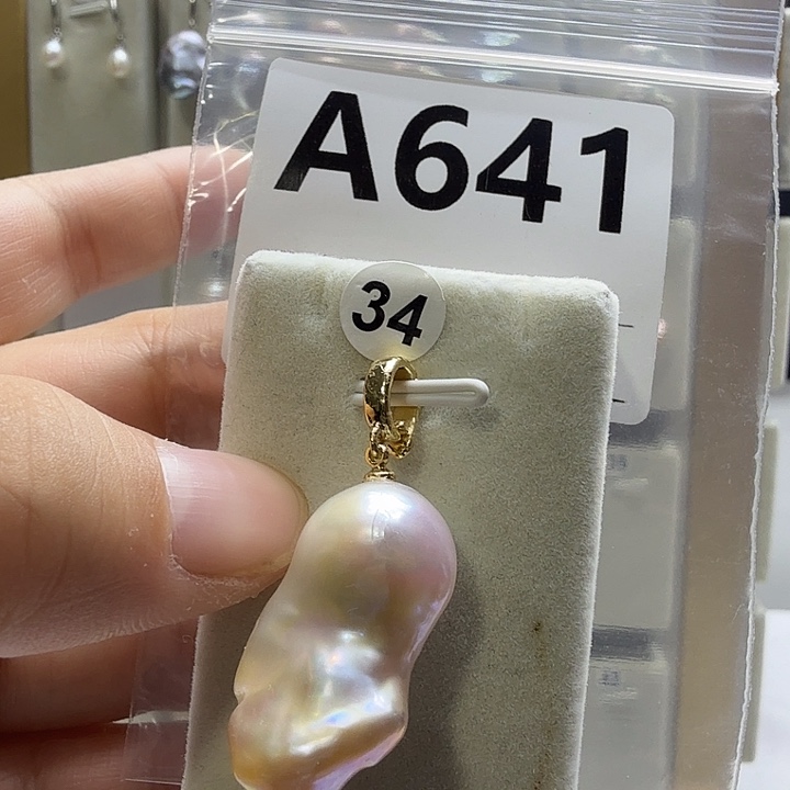 合成立方氧化锆合金