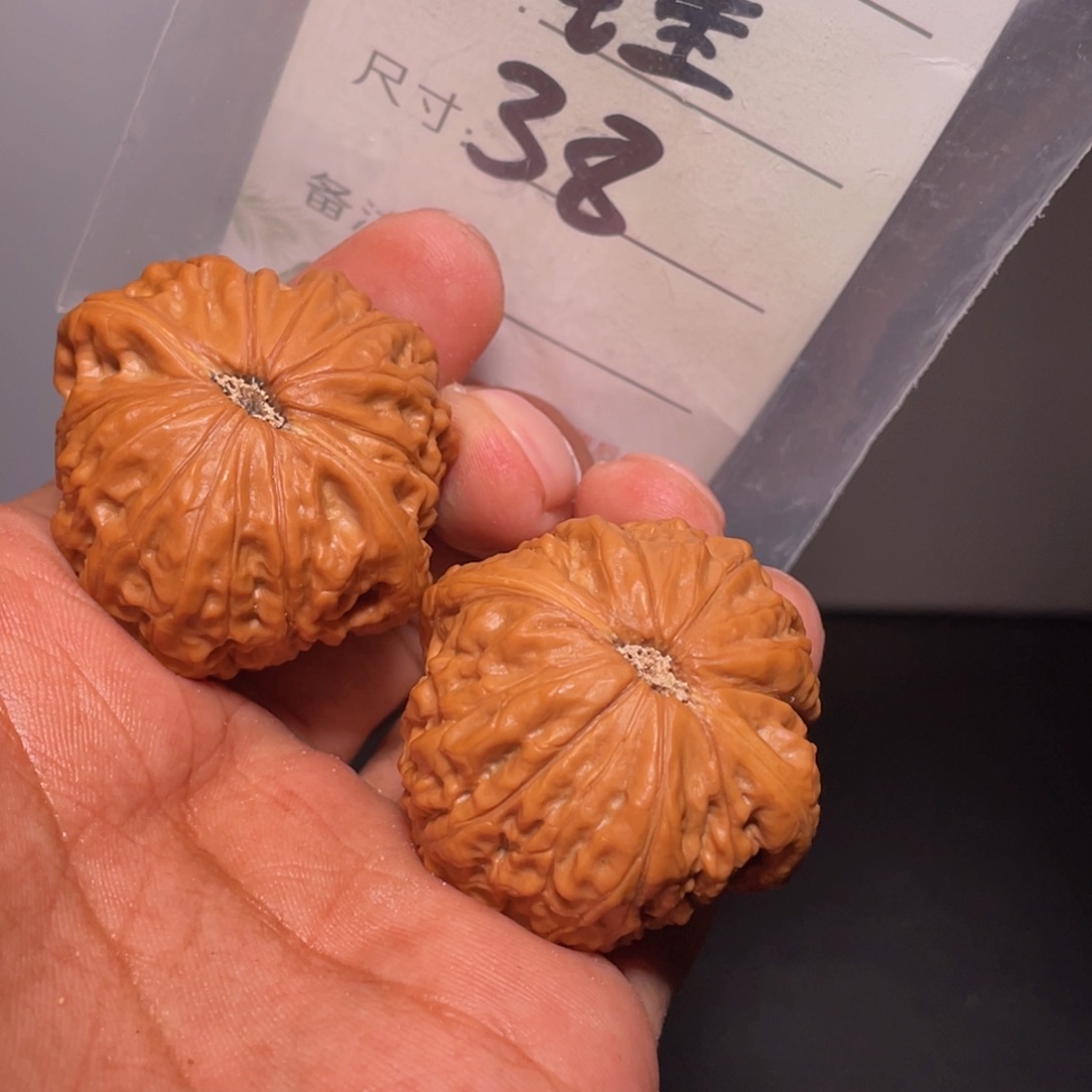 文玩核桃吊坠文玩核桃
