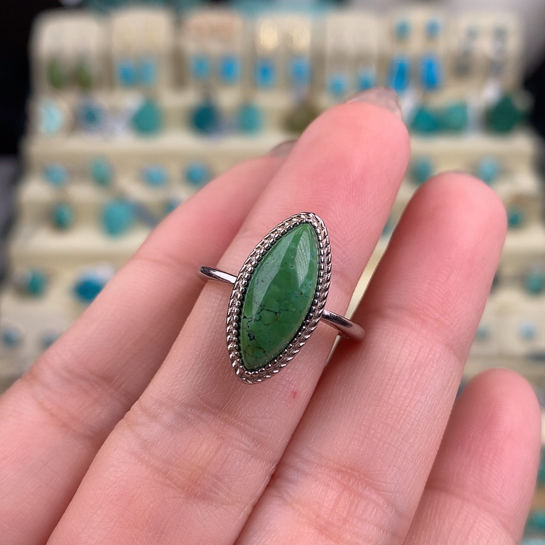 绿松石银S925镶嵌戒指