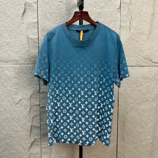 99新 LouisVuitton/路易威登 Logo印花渐变圆领短袖 s码 cl01224