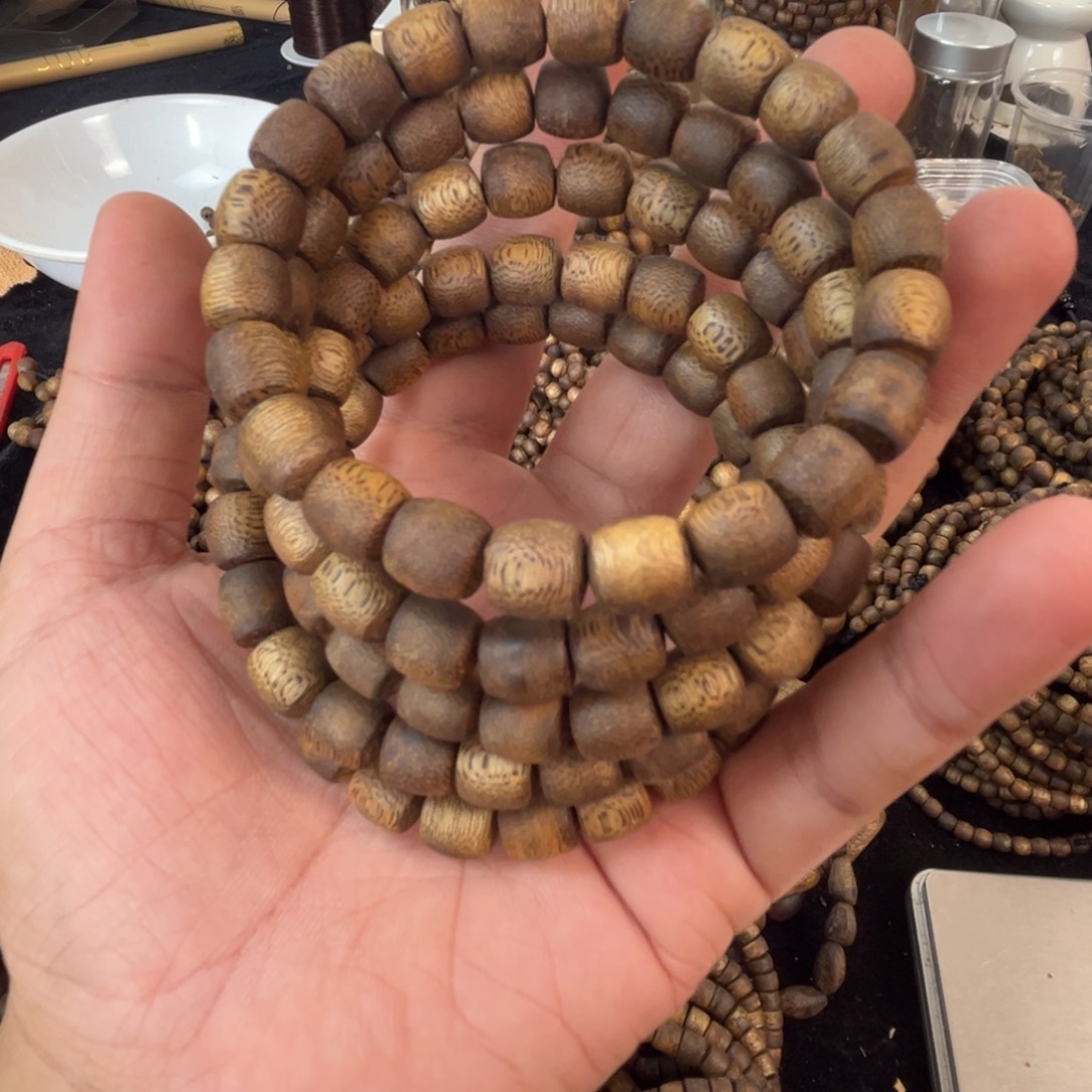 沉香沉香碎屑卡09mm鼓珠单圈 多样性发一