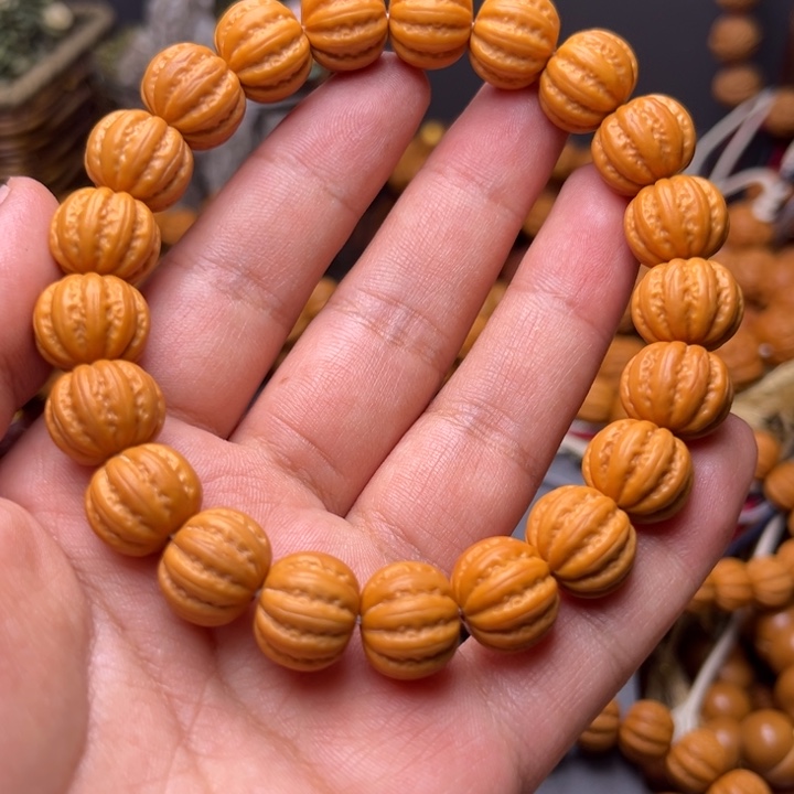 吊坠猴头核桃1.3八棱