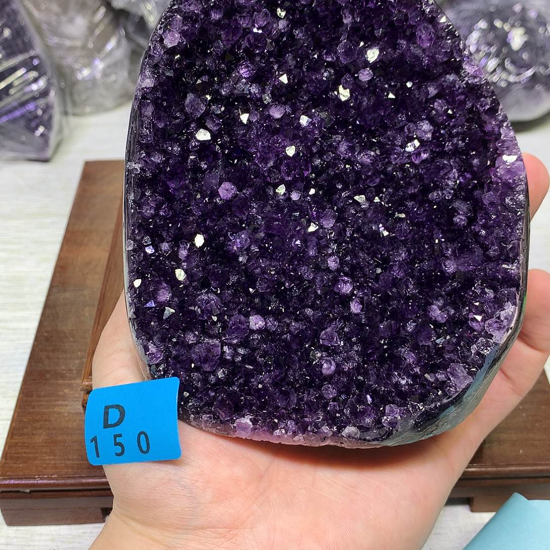 紫晶大型摆件（非配饰）未镶嵌