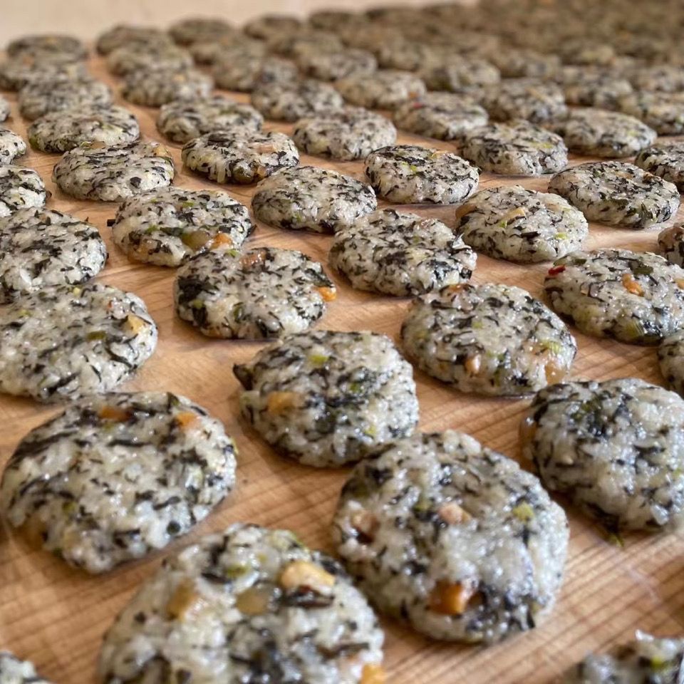 大别山手工蒿子粑粑野菜