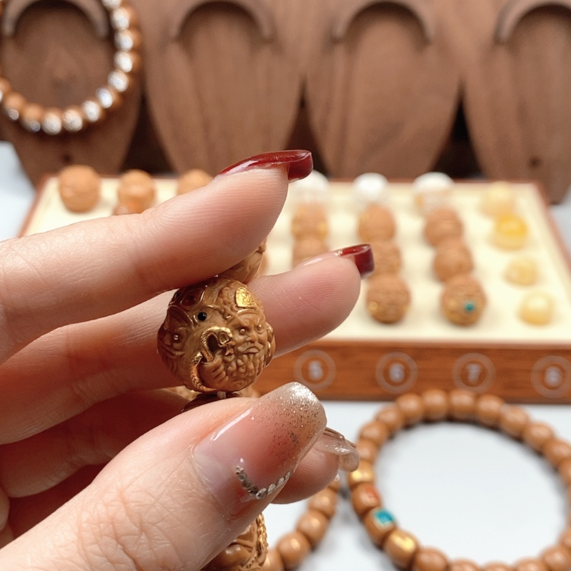 【闪购商品】猴头核桃吊坠张*11111111111111