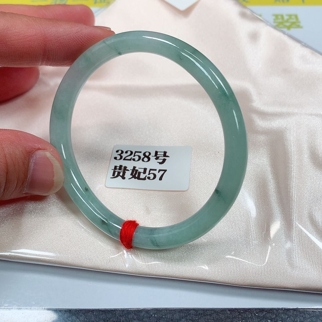 【闪购商品】翡翠手镯未镶嵌3258号