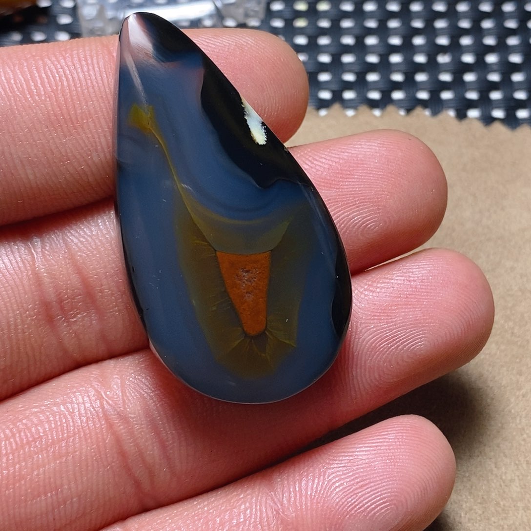 玛瑙/玉髓颈饰未镶嵌风****寒