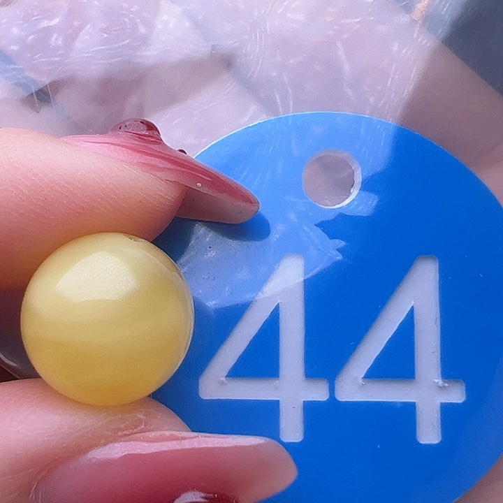 蜜蜡裸石未镶嵌微冰片 12mm 圆珠