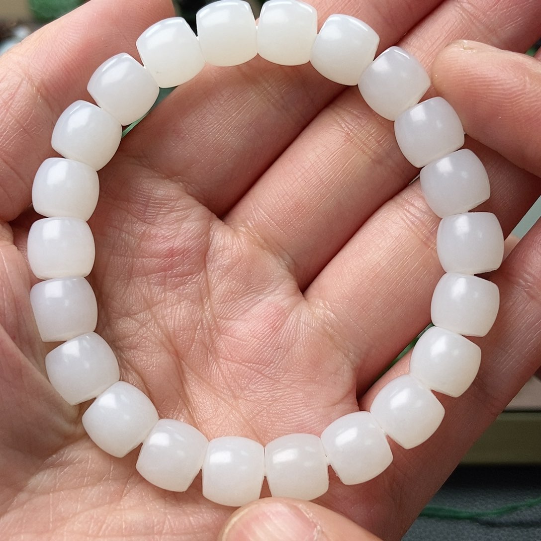 和田玉（白玉）颈饰未镶嵌三***_