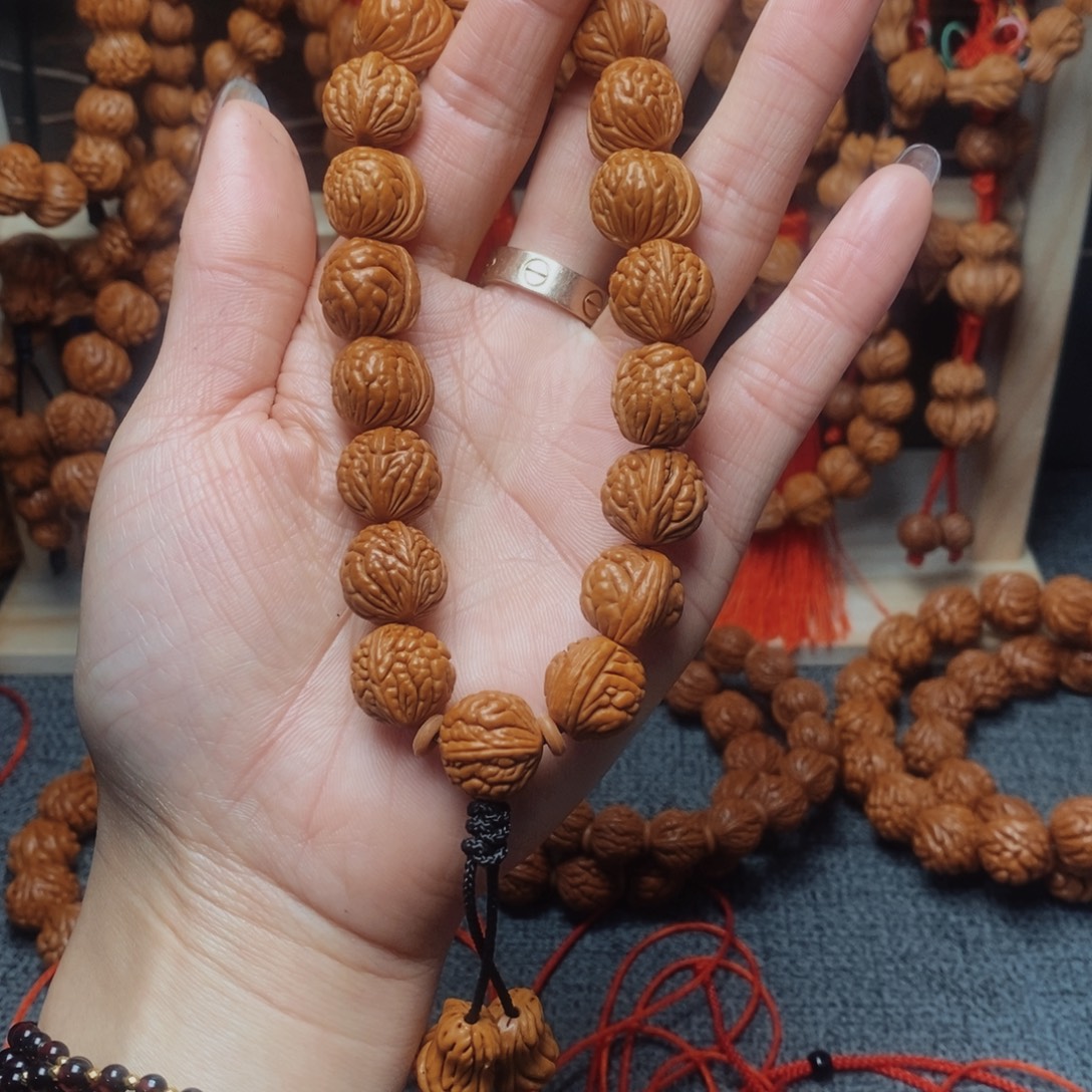 桃核吊坠龙纹桃枭