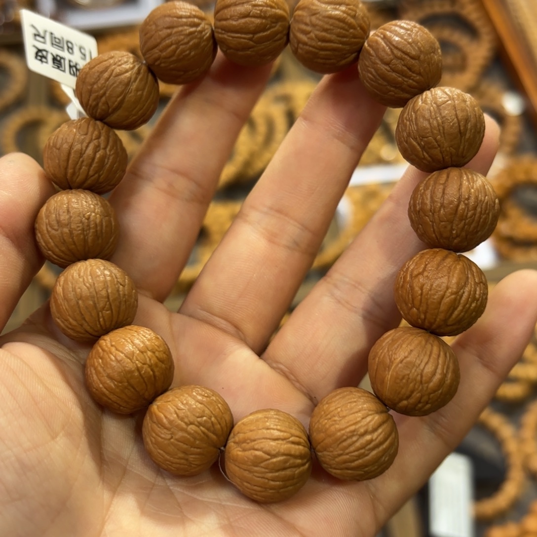 15凤羽猴头手串全品