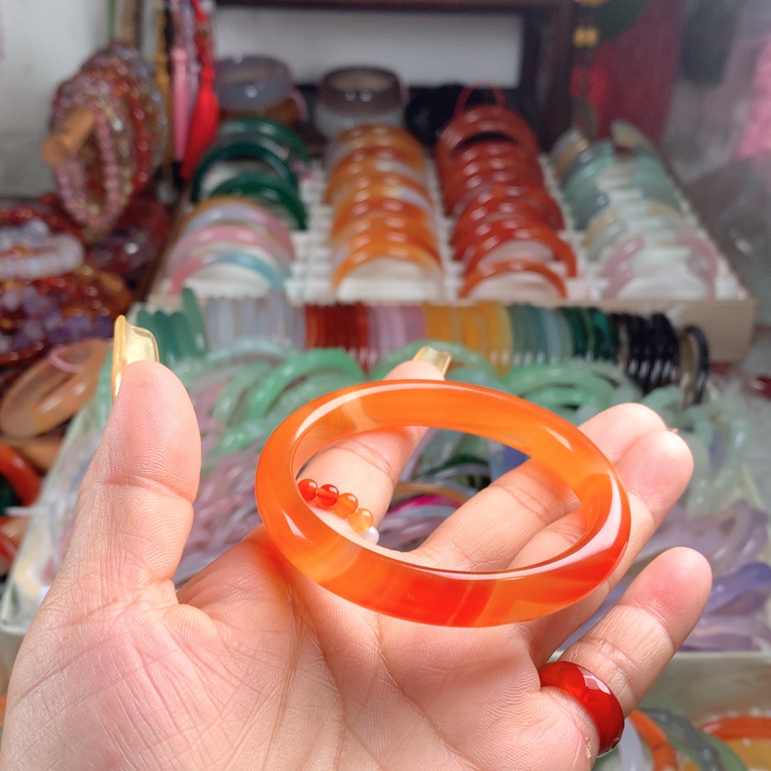 玛瑙/玉髓未镶嵌手镯