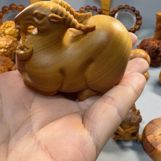 心*糸太行崖柏陈化老料手把件