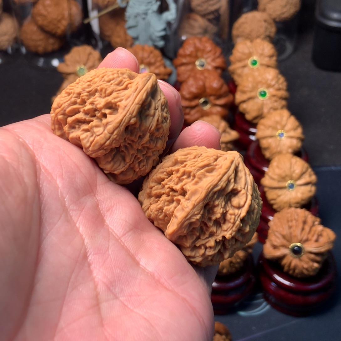 文玩核桃把件B1丑疆