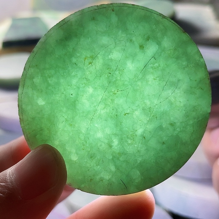 翡翠挂件未镶嵌毛料27