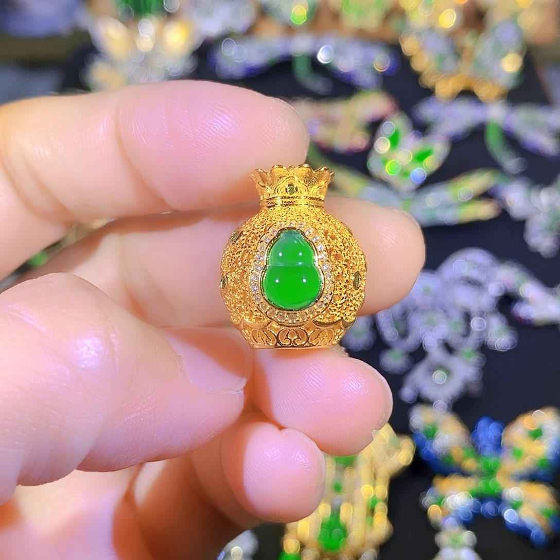 吊坠(不含链)银S925镶嵌翡翠