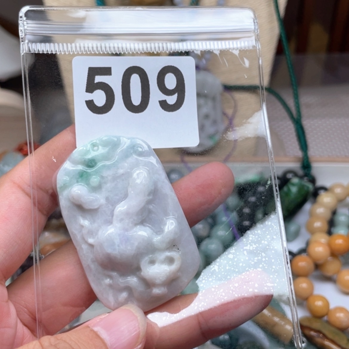 【闪购商品】翡翠颈饰未镶嵌刘*清翡翠