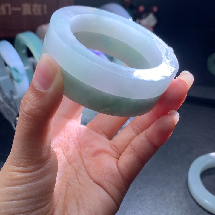 定制翡翠手镯未镶嵌