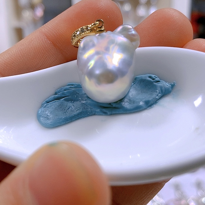 淡水珍珠颈饰合金