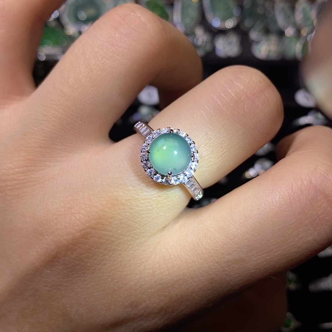 翡翠未镶嵌颈饰天然