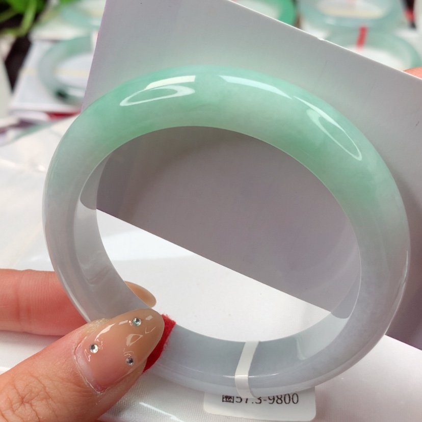 【闪购商品】翡翠手镯未镶嵌天然翡翠手镯