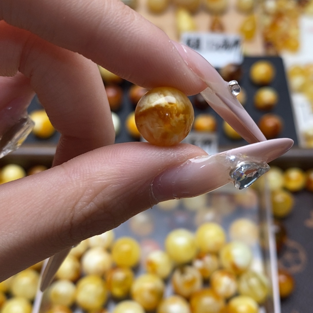 、***.琥珀未镶嵌珠宝奇石蜜蜡