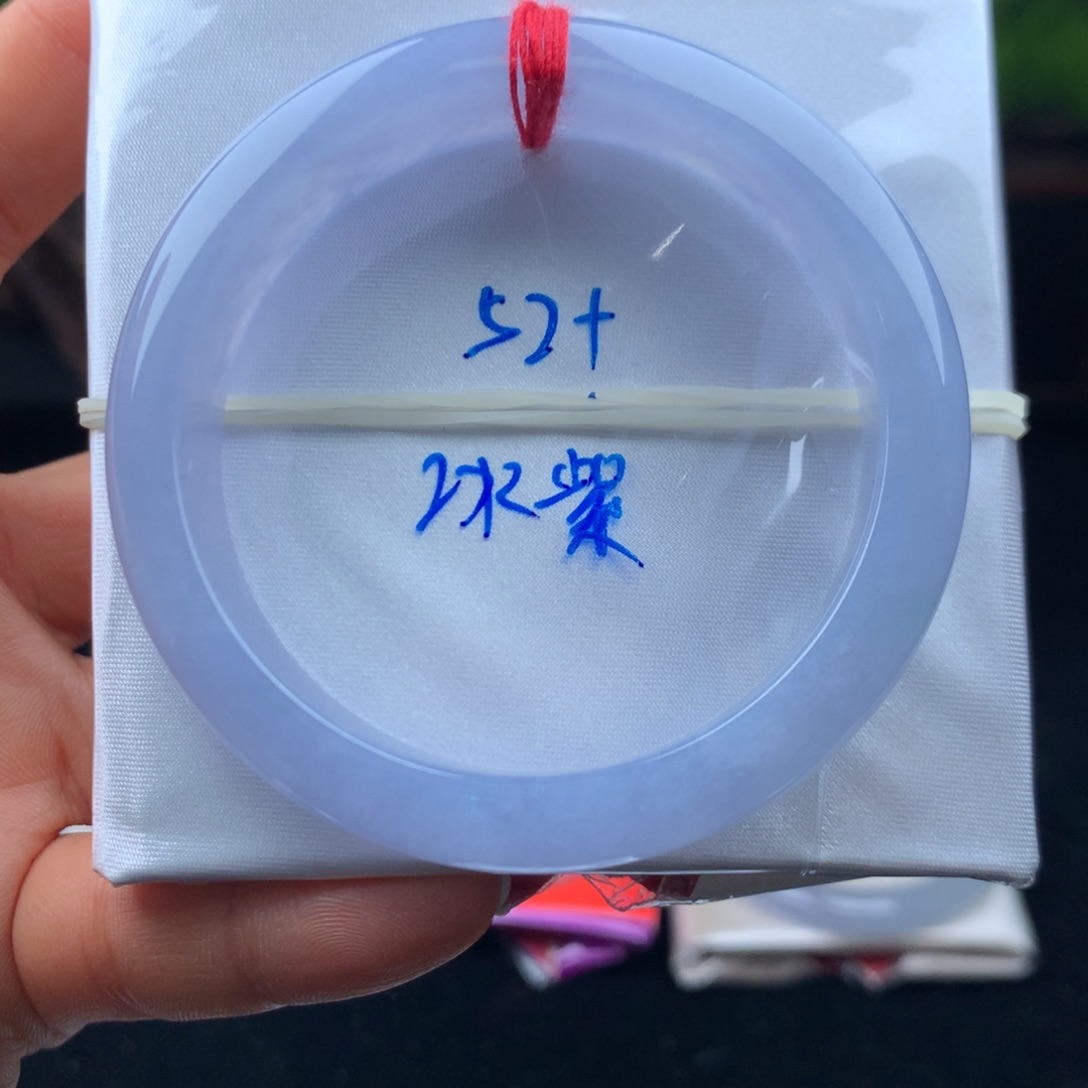 翡翠手镯未镶嵌手镯