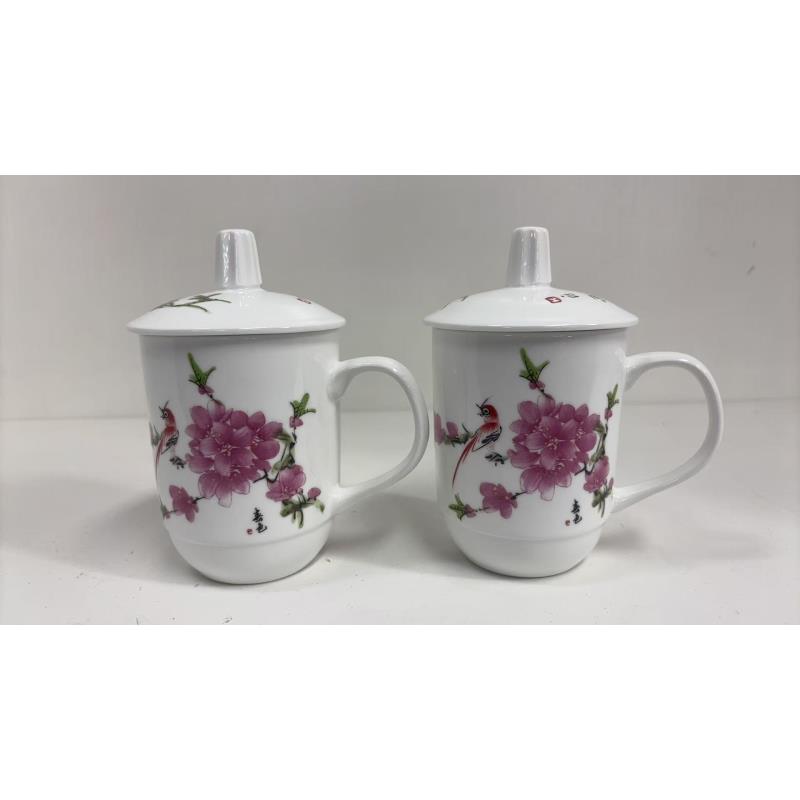 景德镇陶瓷/水点桃花杯一对