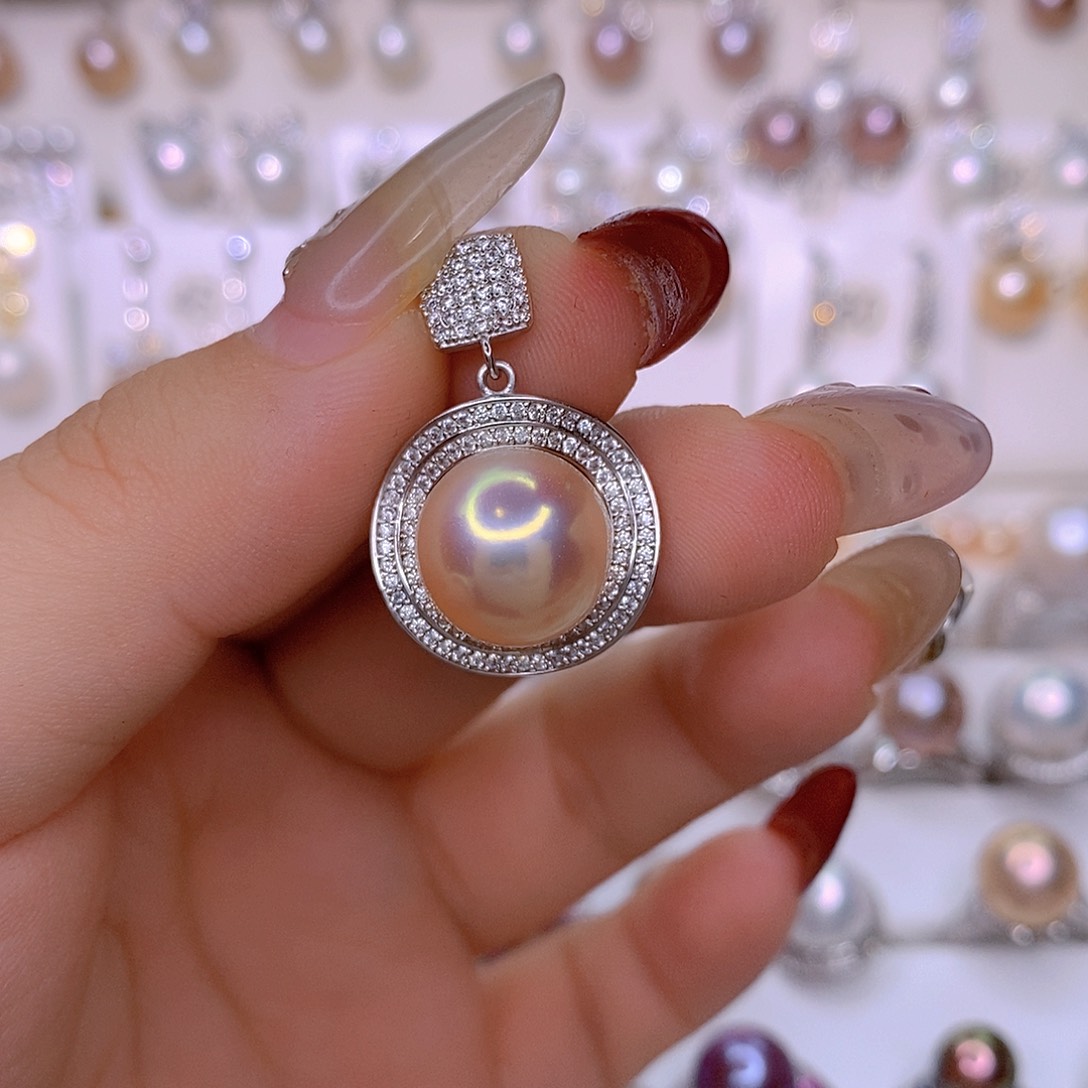 颈饰未镶嵌淡水珍珠