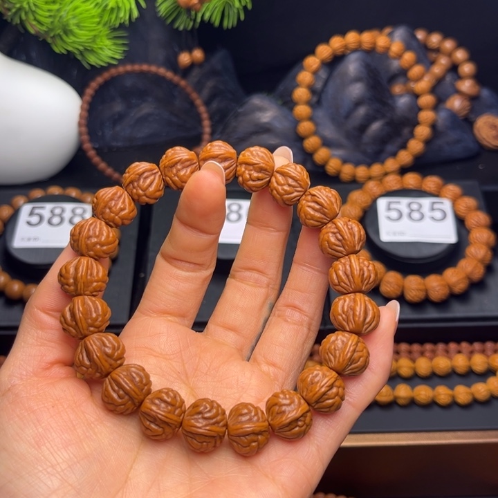 天***五吊坠桃核双脊龙14.1