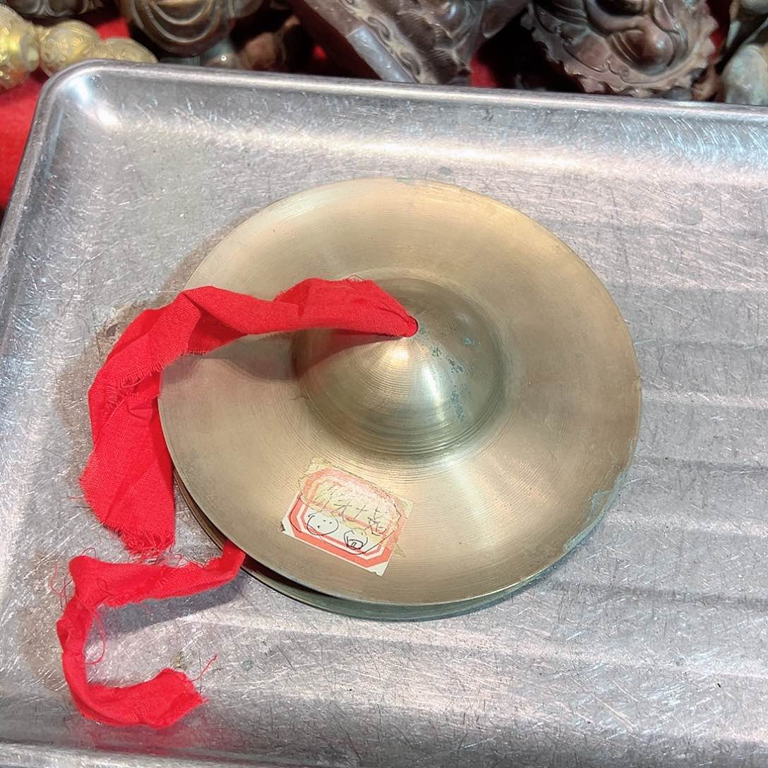 墨**.黄铜摆件工艺品，