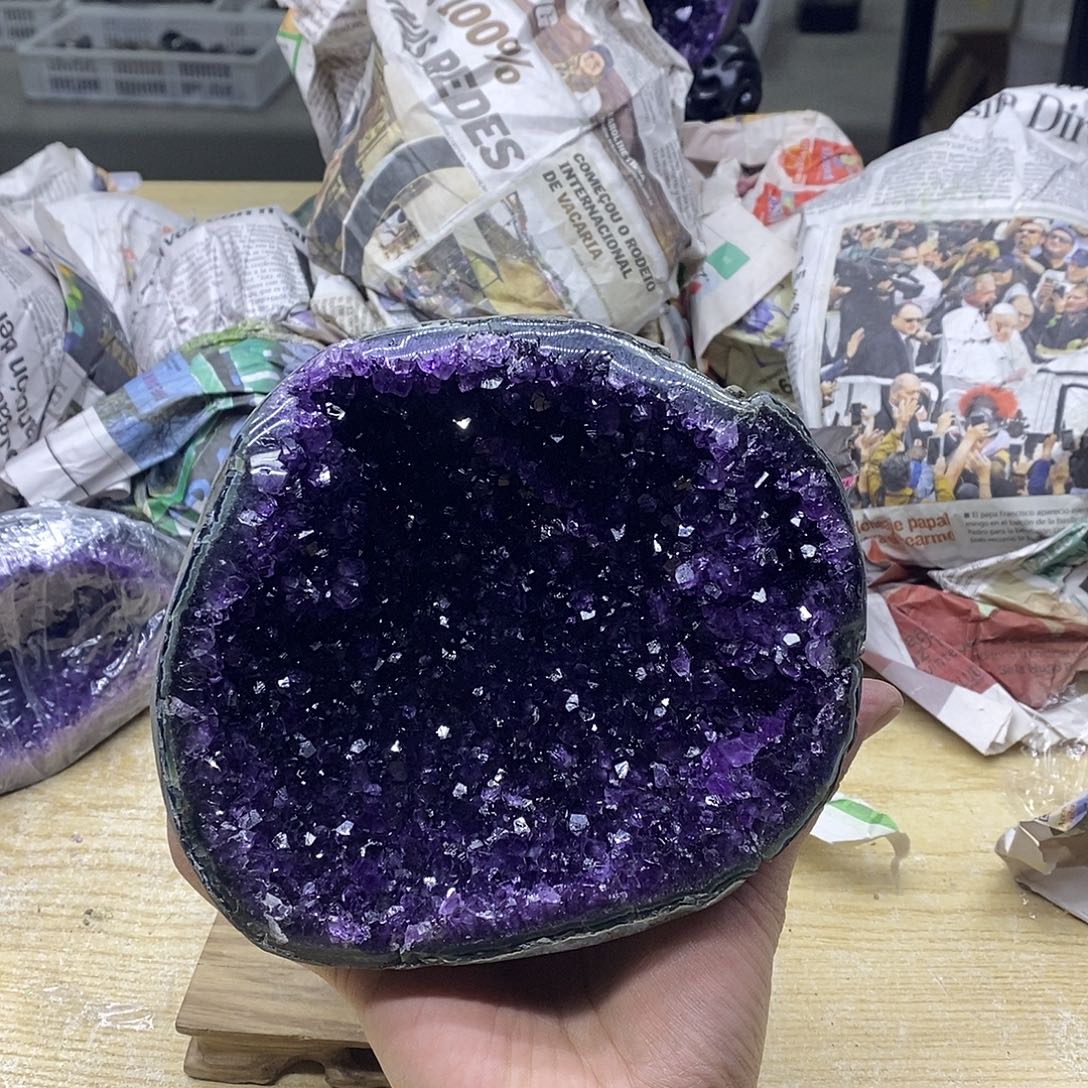 未镶嵌大型摆件（非配饰）水晶