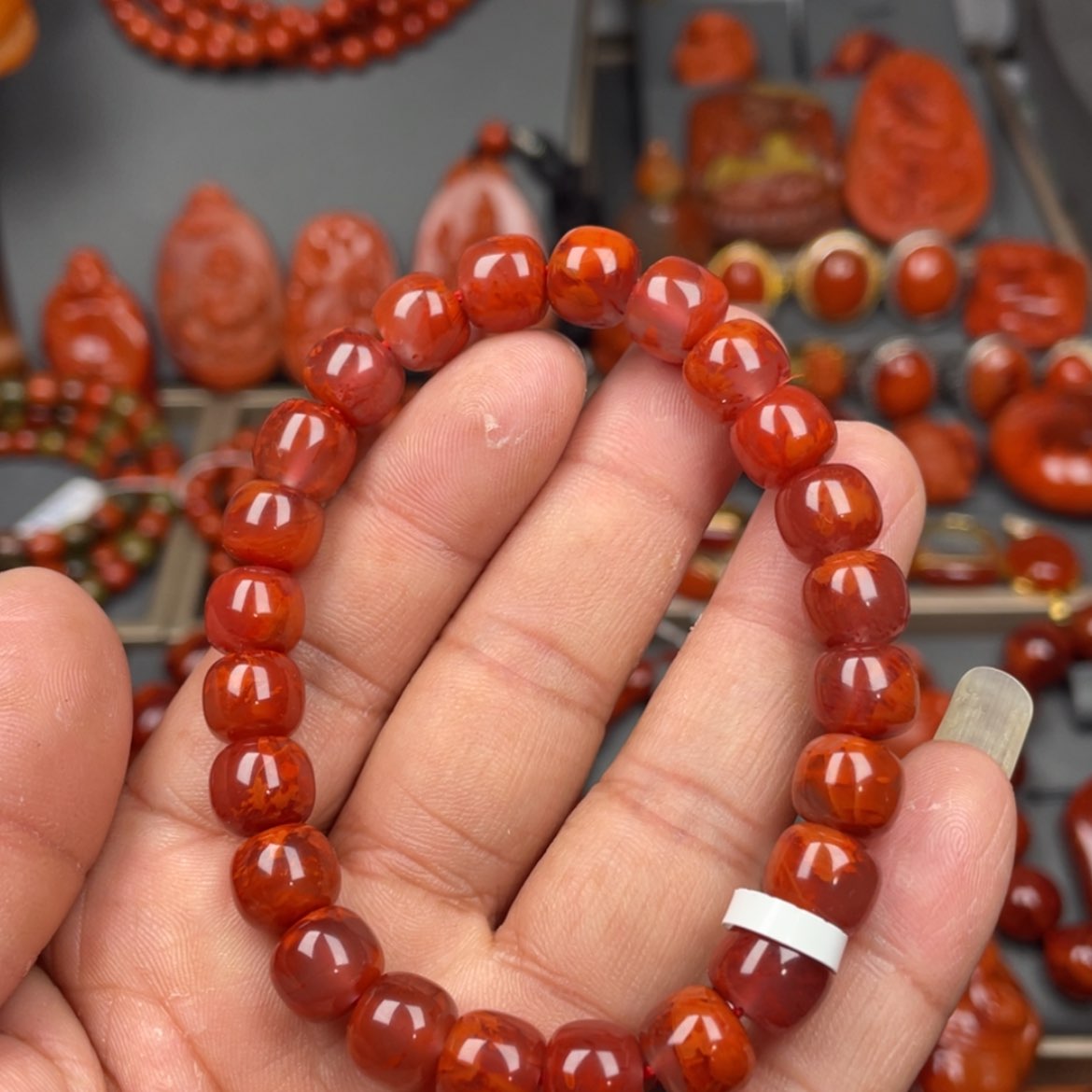 【闪购商品】南红玛瑙珠宝奇石未镶嵌单圈9