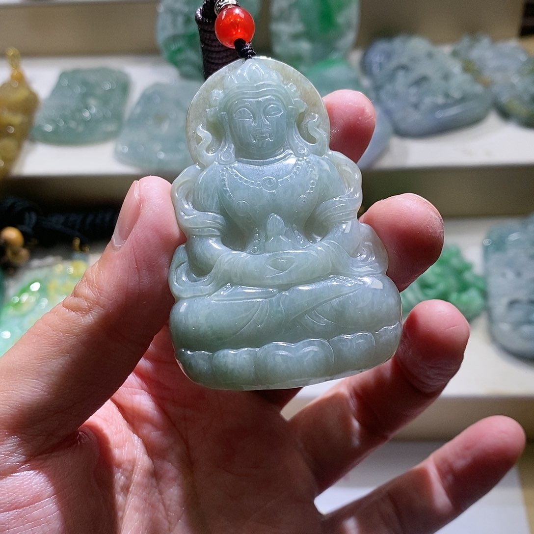 【闪购商品】翡翠颈饰未镶嵌度母