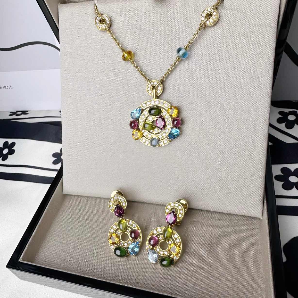 99新 BVLGARI/宝格丽 小花6珊  彩宝项链耳环一套 18K玫瑰金